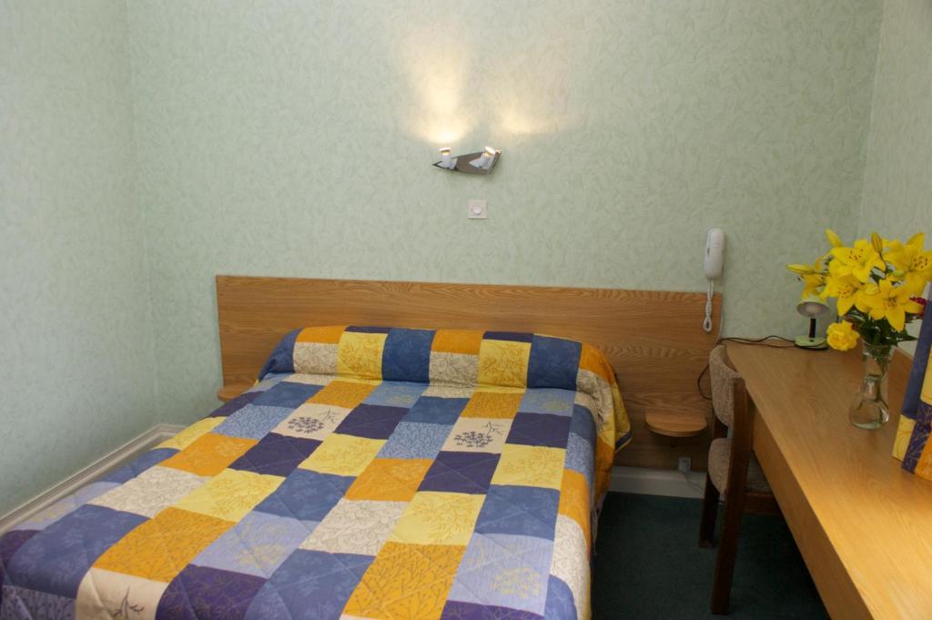Hotel Le Lyon ברון מראה חיצוני תמונה