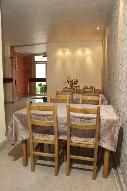 Hotel Le Lyon ברון מראה חיצוני תמונה