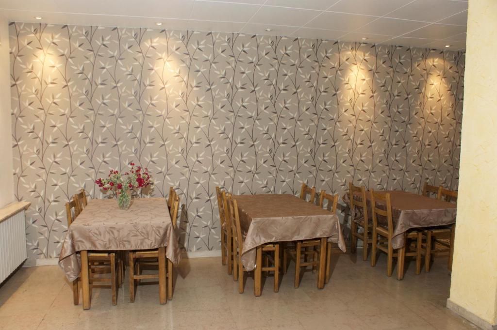 Hotel Le Lyon ברון מראה חיצוני תמונה