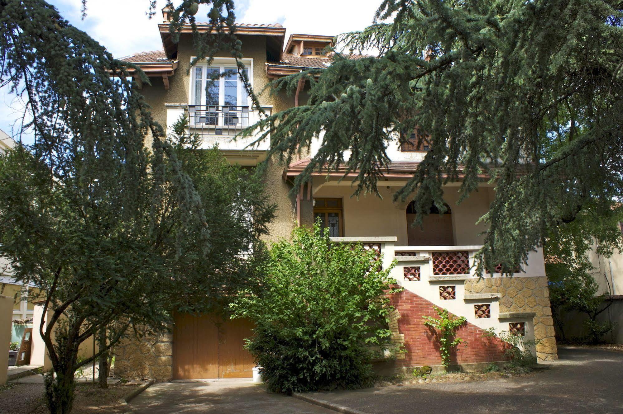 Hotel Le Lyon ברון מראה חיצוני תמונה