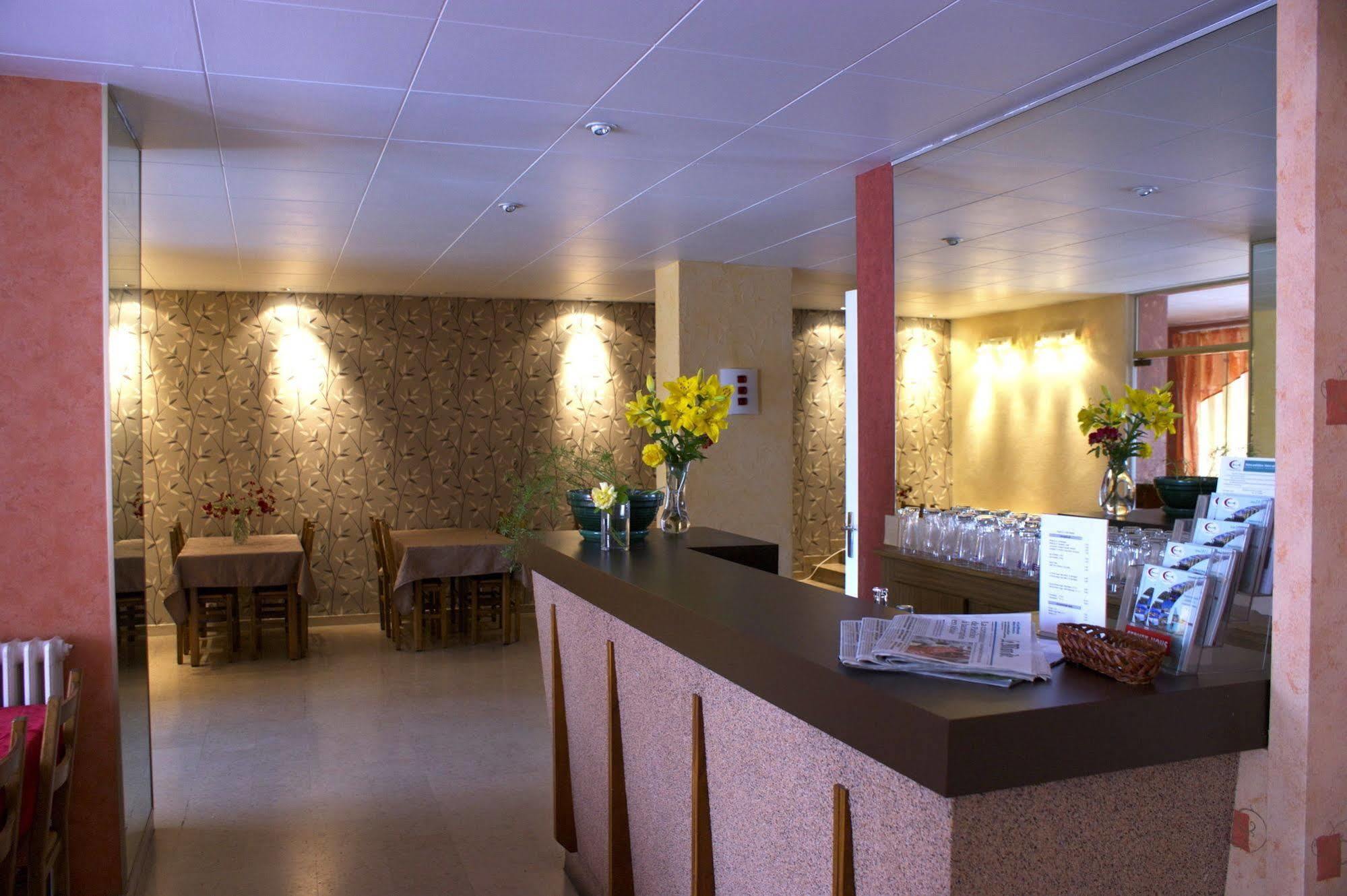 Hotel Le Lyon ברון מראה חיצוני תמונה