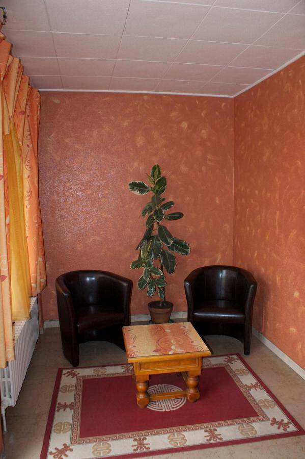 Hotel Le Lyon ברון מראה חיצוני תמונה